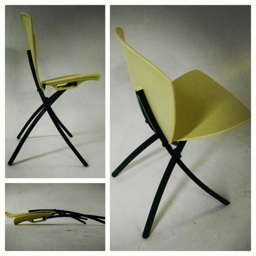 4 Viva Folding Chairs 